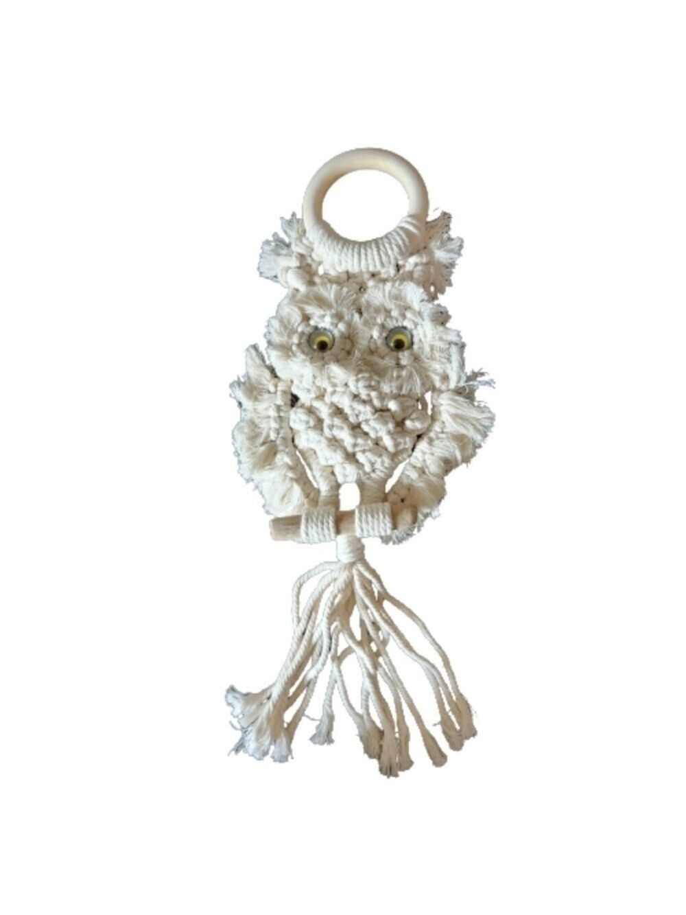 Rustic Hand-made macrame owl wall hanging color offwhite